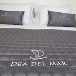 Dea Del Mar * إيزولا