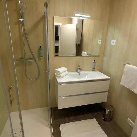 Апартаменты Dea Del Mar Изола