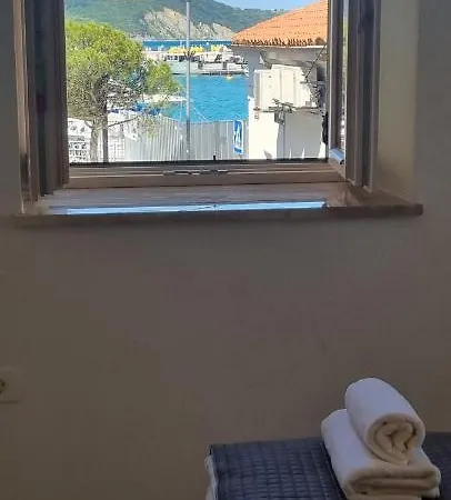 Dea Del Mar Apartman Izola