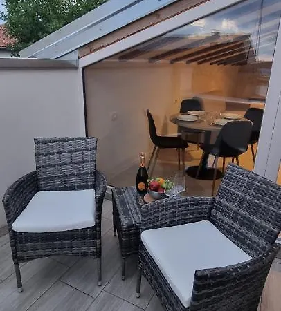 Апартаменты Dea Del Mar *