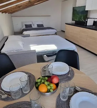 Apartman Dea Del Mar *