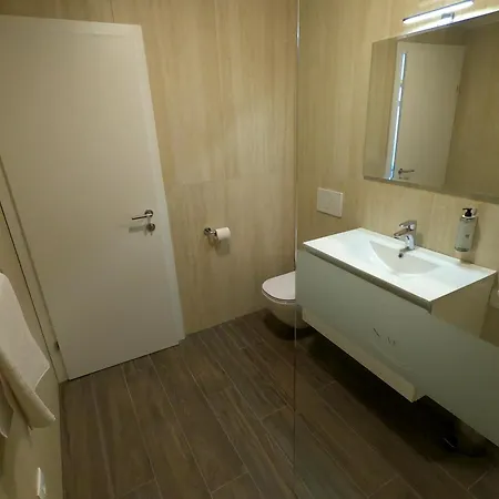 Dea Del Mar * Изола